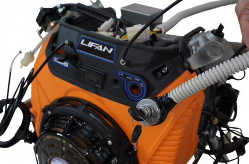 Двигатель Lifan LF2V80F-A (4500), 29 л.с. D25 20А (вариатор+провода+выхлопн система) на Буран